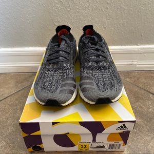 Adidas UltraBoost Uncaged Size 12 Dark Grey